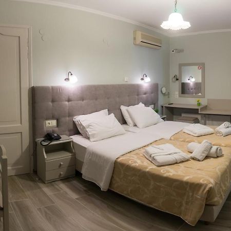 Aklidi Hotel Mytilene ภายนอก รูปภาพ