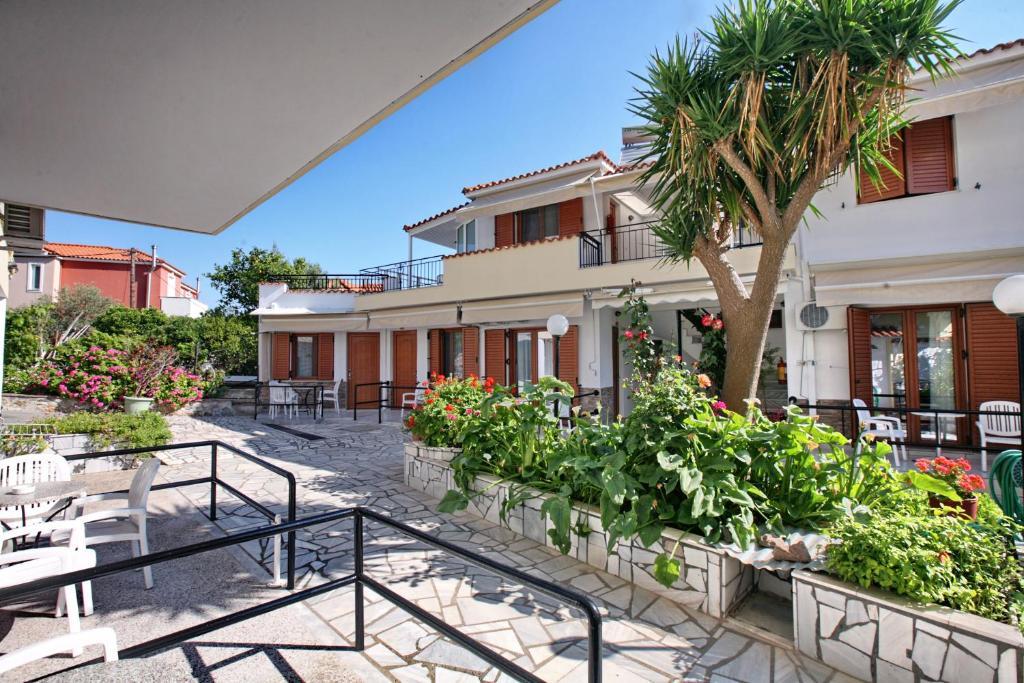 Aklidi Hotel Mytilene ภายนอก รูปภาพ