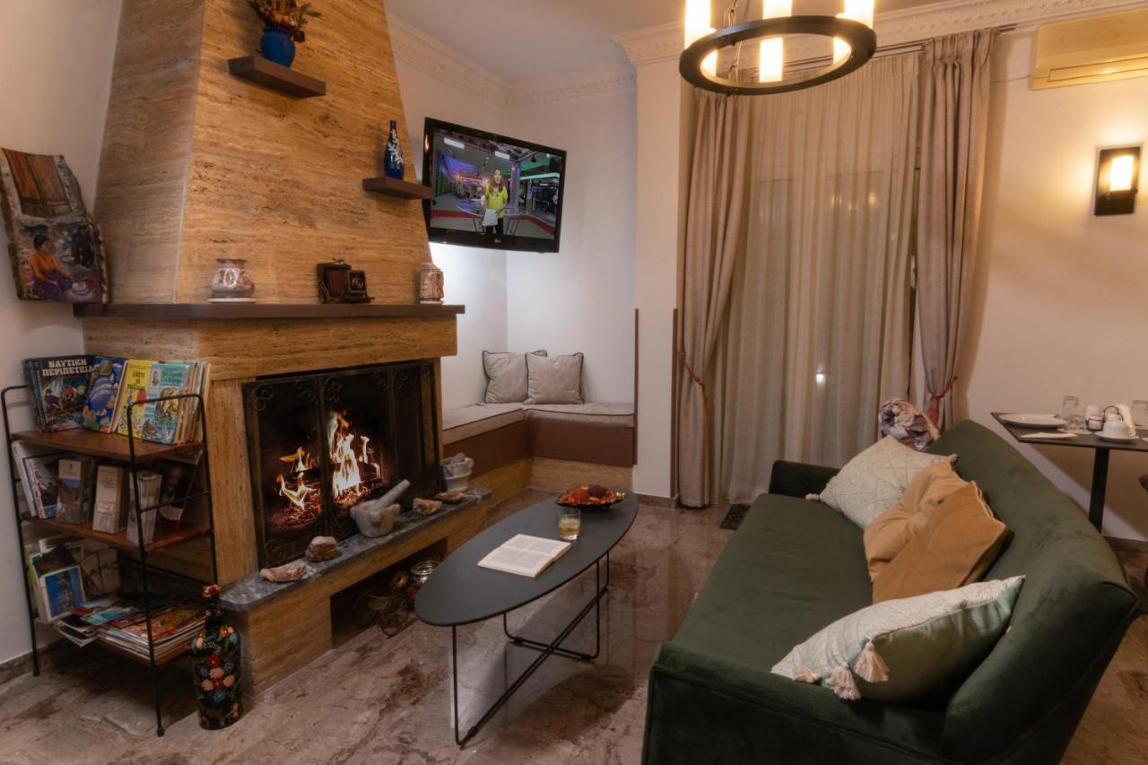 Aklidi Hotel Mytilene ภายนอก รูปภาพ